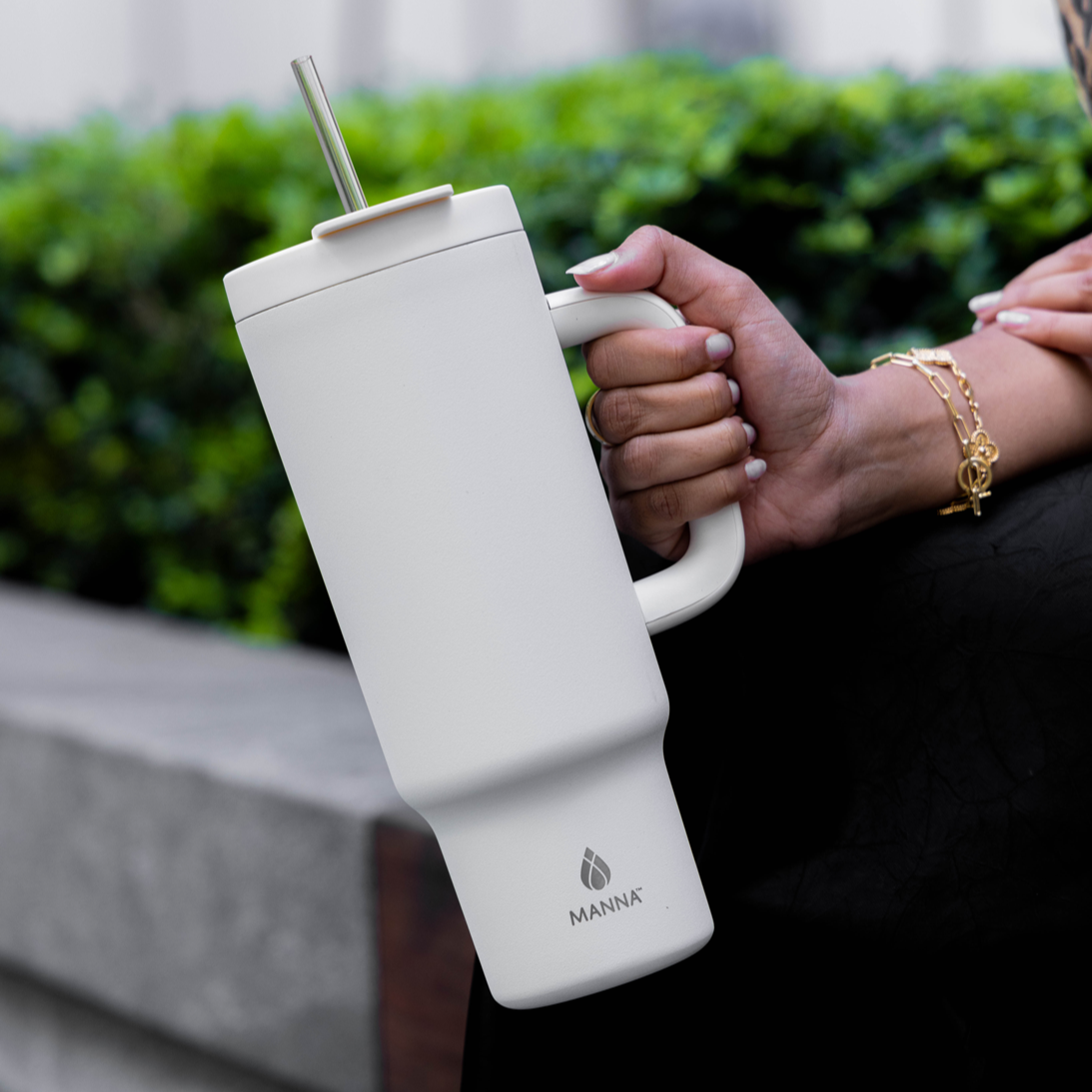 40-oz-leisure-tumbler-l2 Core_Home_Manna_Lifestyle_AUG_13-38.png