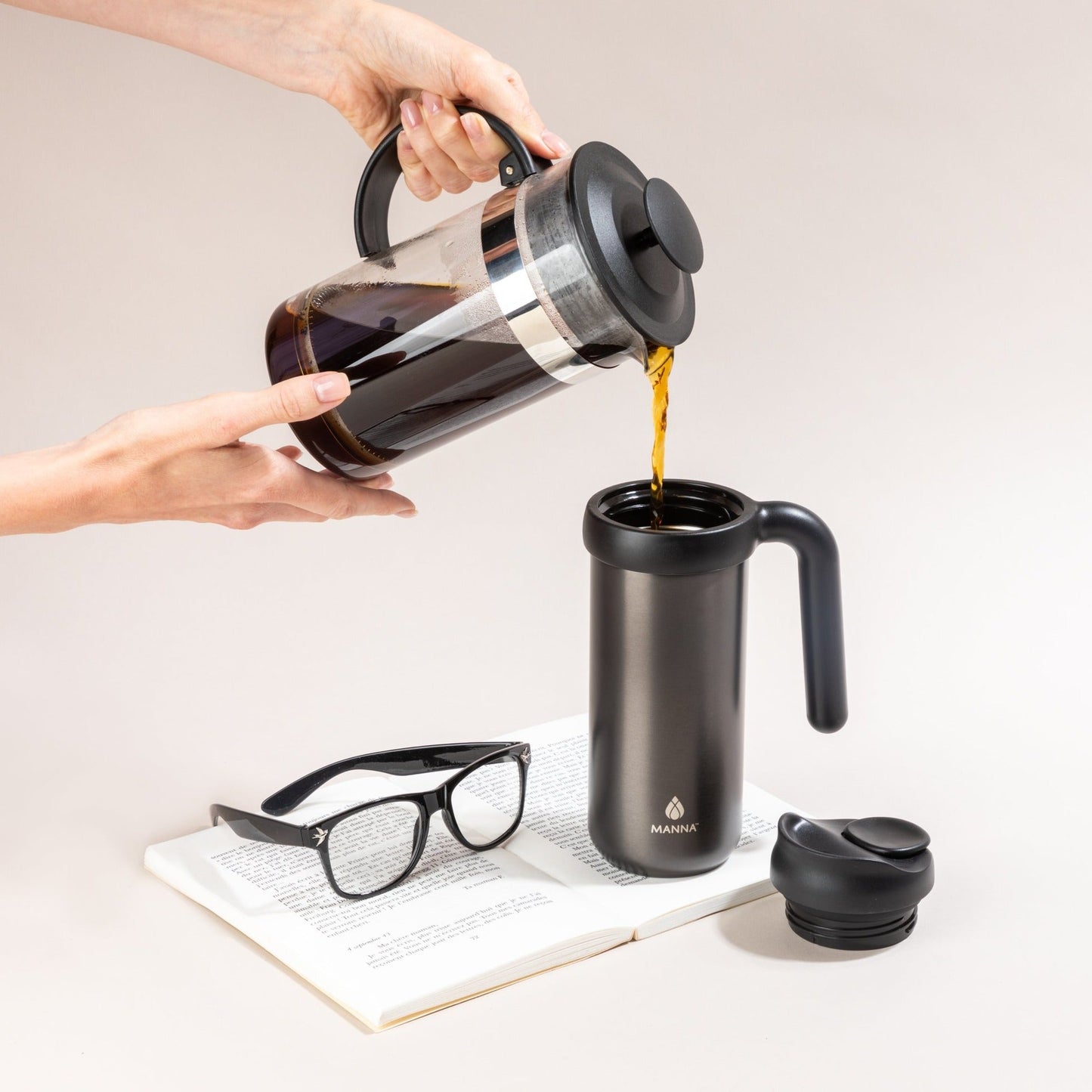 16-oz-mocha-travel-mug-u1 MAN_Website_Mocha_L_03.jpg